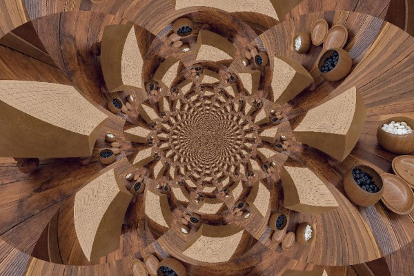 2018.05.02_empty-board-kaleidoscope