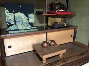 2018.07.16_Shirakawa-go Japan Go board-IMG_3426