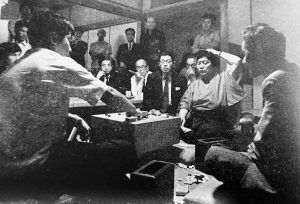 Rin Kaihō wins Meijin Game 1
